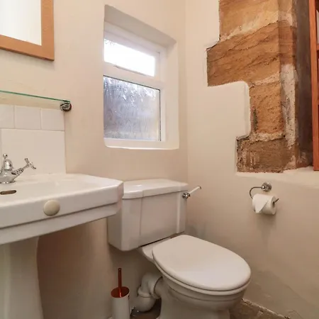 度假居 Snape Castle Under Croft And Gardens