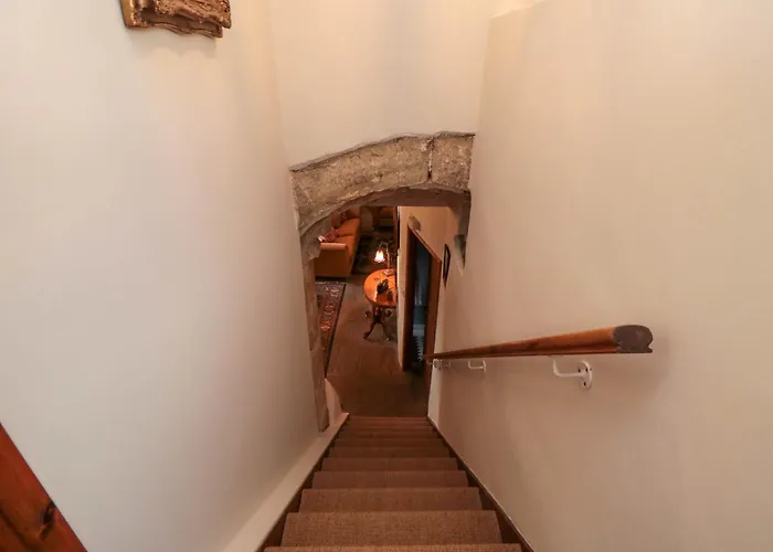 Snape Castle Under Croft And Gardens * Bedale